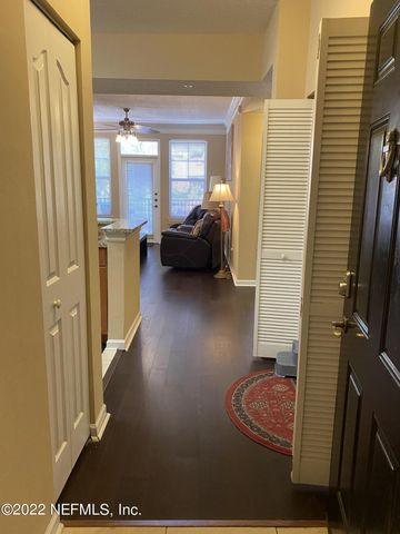 10435 MIDTOWN Parkway 220, Jacksonville, FL 32246