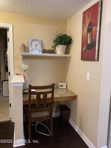 10435 MIDTOWN Parkway 220, Jacksonville, FL 32246