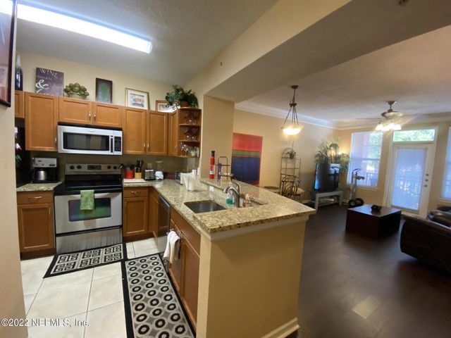 10435 MIDTOWN Parkway 220, Jacksonville, FL 32246