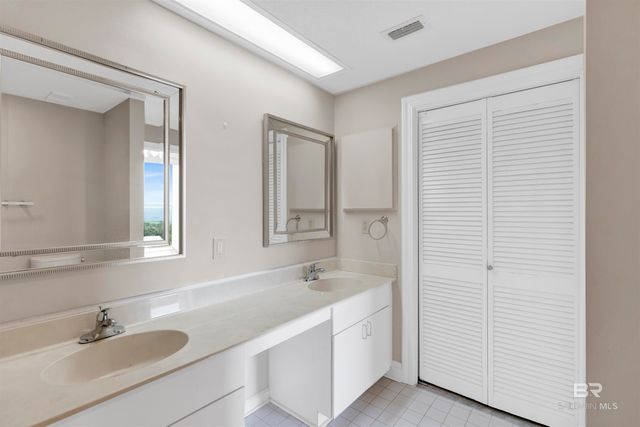 100 Tower Drive 703, Daphne, AL 36526