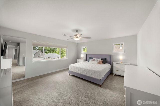 1422 89th Avenue SE, Olympia, WA 98501