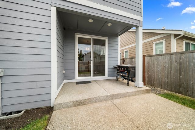 1422 89th Avenue SE, Olympia, WA 98501