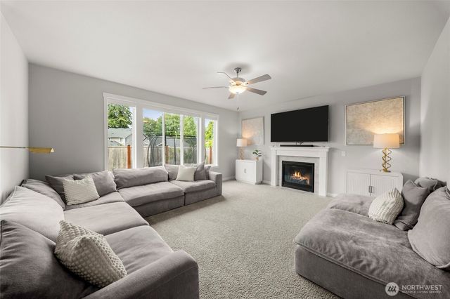 1422 89th Avenue SE, Olympia, WA 98501