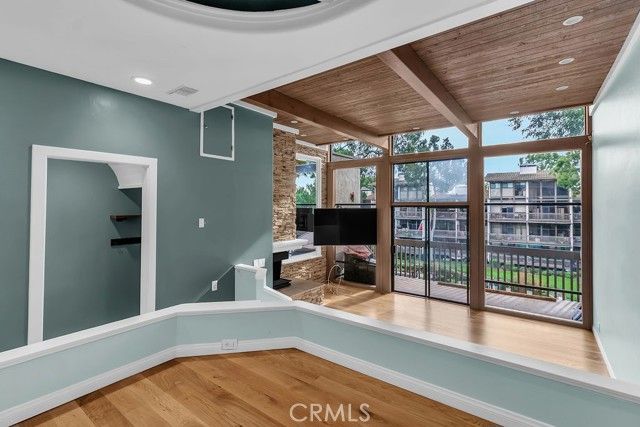 6314 Marina Pacifica, Long Beach, CA 90803