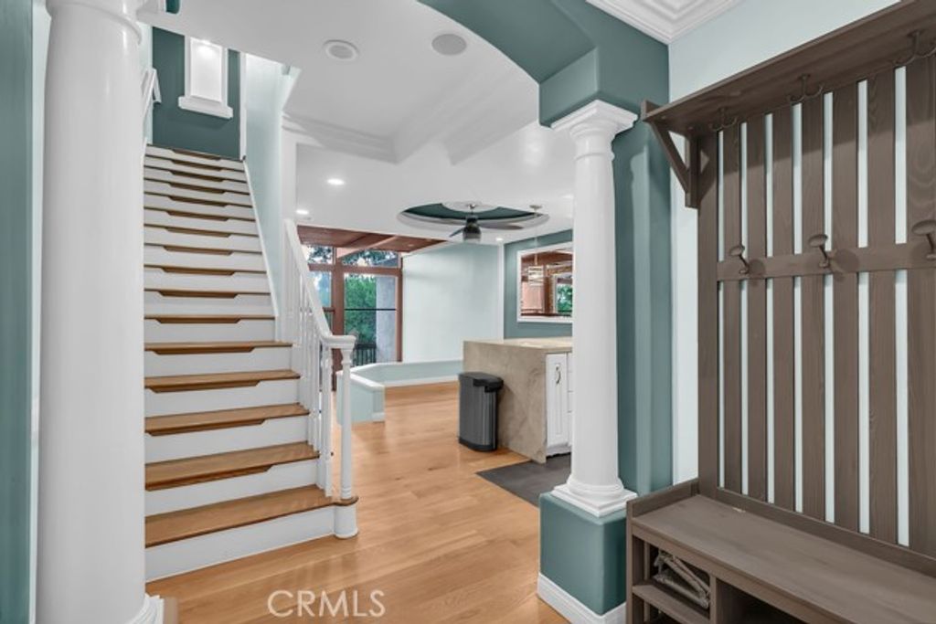 6314 Marina Pacifica, Long Beach, CA 90803