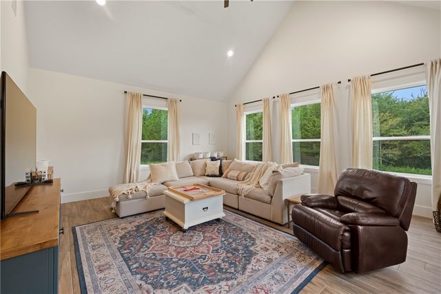 27201 Double Culvert Road, Hempstead, TX 77445