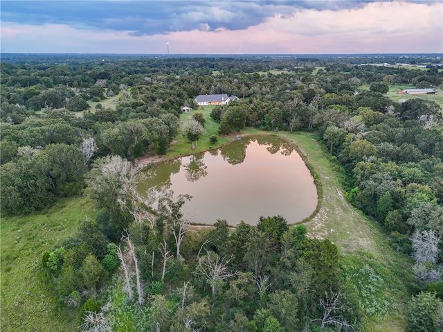 27201 Double Culvert Road, Hempstead, TX 77445