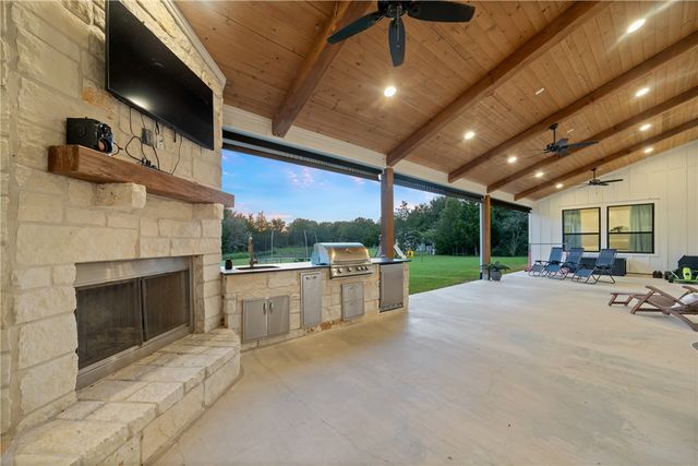 27201 Double Culvert Road, Hempstead, TX 77445