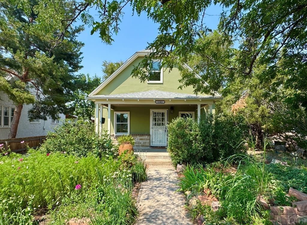 1101 Longwood Ave, Pueblo, CO 81004