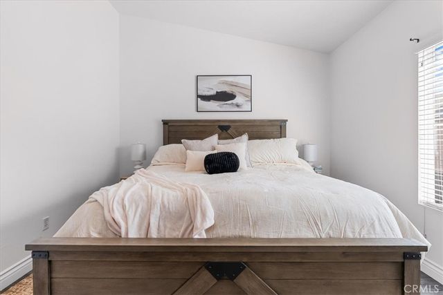 4 Harvest Point, Aliso Viejo, CA 92656