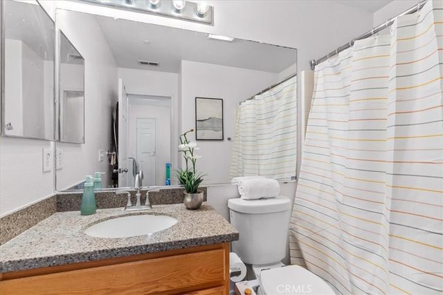 4 Harvest Point, Aliso Viejo, CA 92656