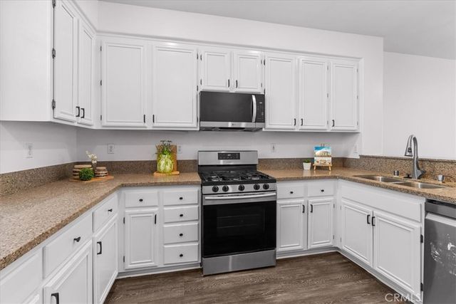 4 Harvest Point, Aliso Viejo, CA 92656