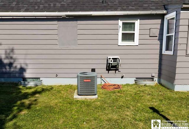 115 Nevins Street, Dunkirk, NY 14048