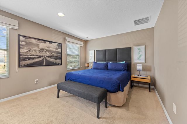 3003 BIRD OF PARADISE LANE, Kissimmee, FL 34747