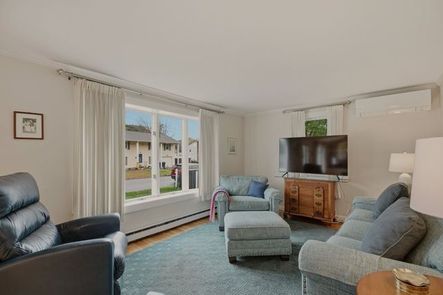 20 Judy Terrace, West Warwick, RI 02893
