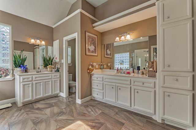 3430 Willowrun Drive, Montgomery, TX 77356