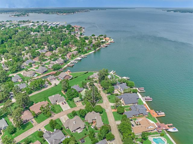 3430 Willowrun Drive, Montgomery, TX 77356