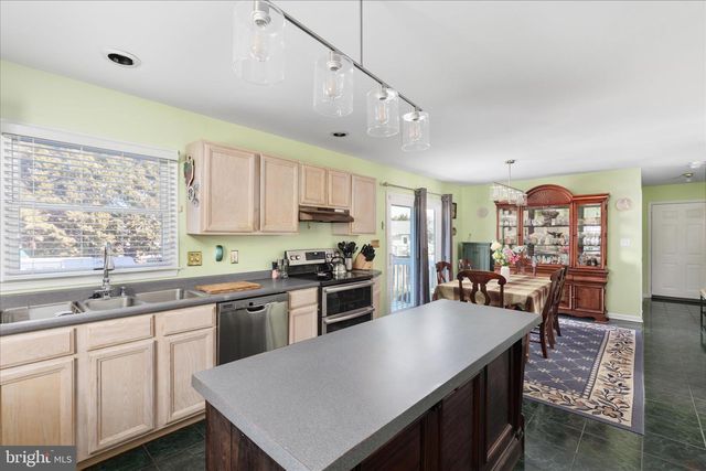 81 BARBIE LN, Martinsburg, WV 25405