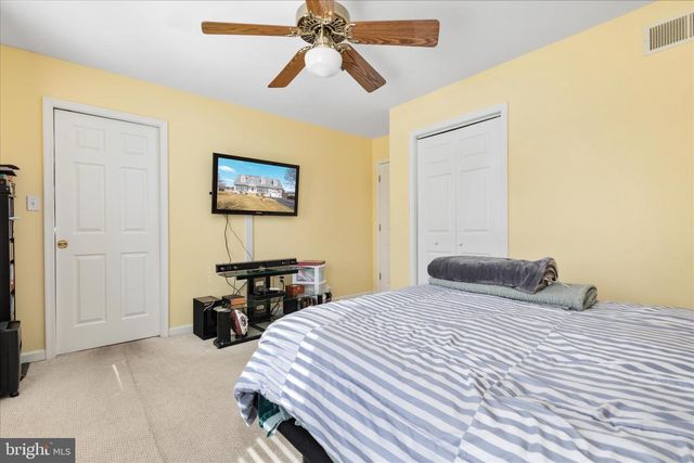 81 BARBIE LN, Martinsburg, WV 25405