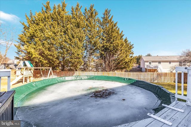 81 BARBIE LN, Martinsburg, WV 25405