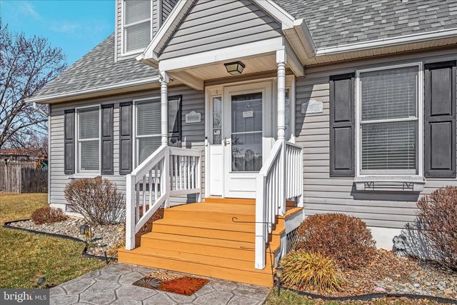 81 BARBIE LN, Martinsburg, WV 25405