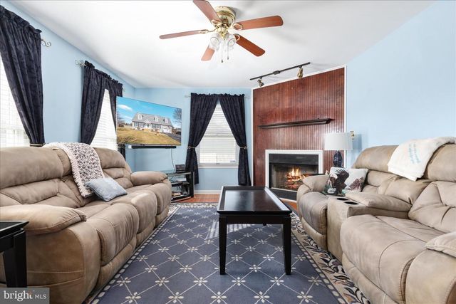 81 BARBIE LN, Martinsburg, WV 25405