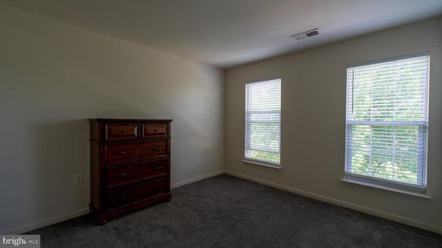 308 BRADDOCK ST, Charles Town, WV 25414