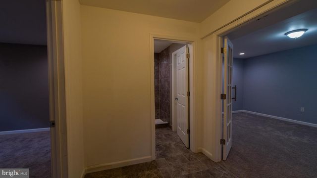 308 BRADDOCK ST, Charles Town, WV 25414