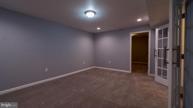 308 BRADDOCK ST, Charles Town, WV 25414