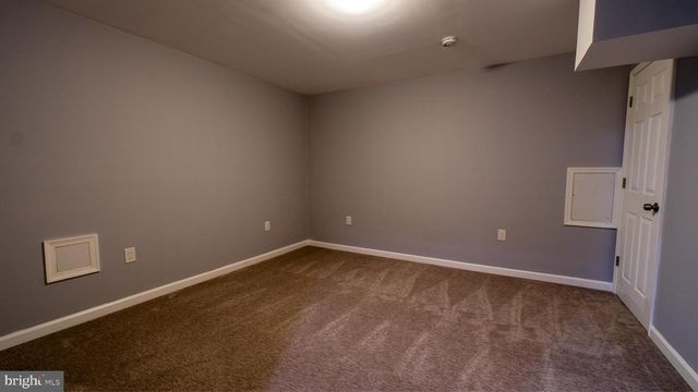 308 BRADDOCK ST, Charles Town, WV 25414