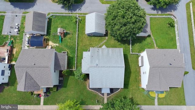 308 BRADDOCK ST, Charles Town, WV 25414