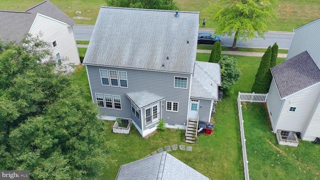 308 BRADDOCK ST, Charles Town, WV 25414