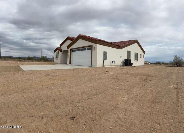 5913 N 425TH Avenue, Tonopah, AZ 85354