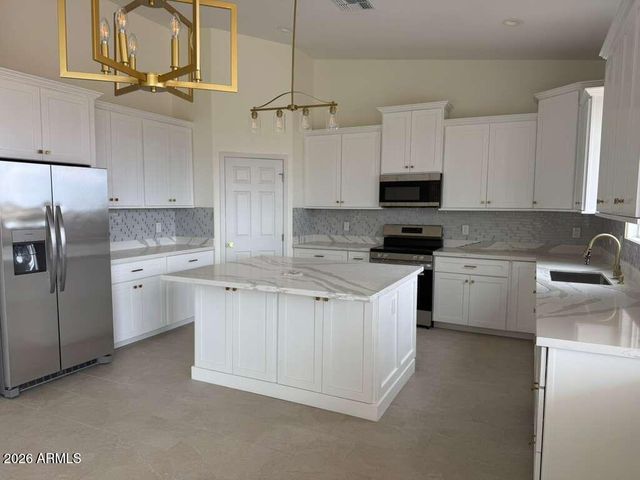 5913 N 425TH Avenue, Tonopah, AZ 85354