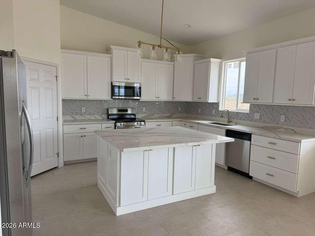 5913 N 425TH Avenue, Tonopah, AZ 85354