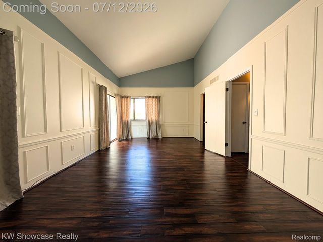 6164 Palomino Court, West Bloomfield Charter Township, MI 48322
