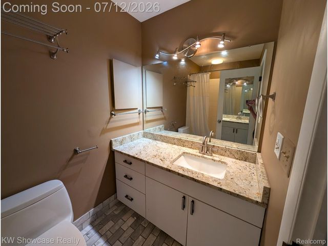 6164 Palomino Court, West Bloomfield Charter Township, MI 48322