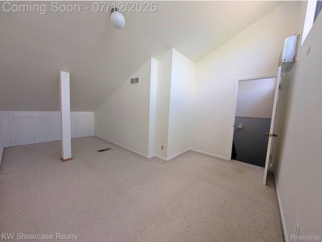6164 Palomino Court, West Bloomfield Charter Township, MI 48322
