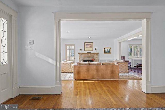 1605 ASHBOURNE RD, Elkins Park, PA 19027