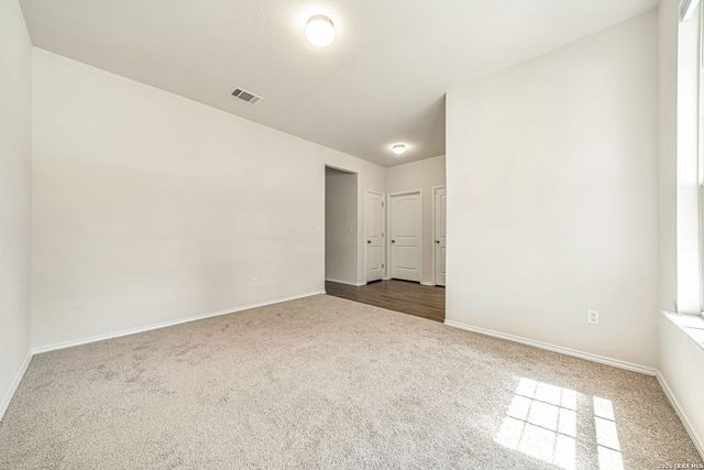 7610 Northmoon Fort, San Antonio, TX 78249