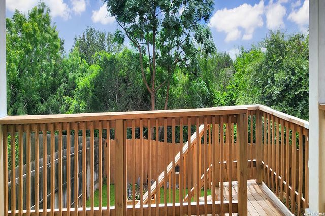 7610 Northmoon Fort, San Antonio, TX 78249