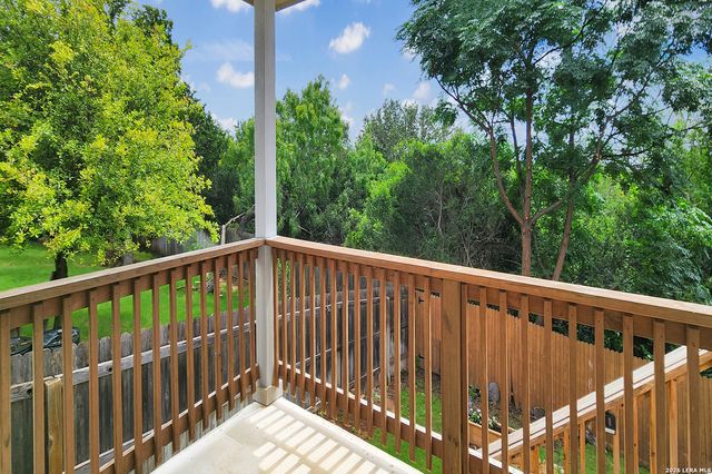 7610 Northmoon Fort, San Antonio, TX 78249