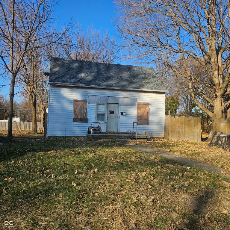 808 E 20th Street, Anderson, IN 46016