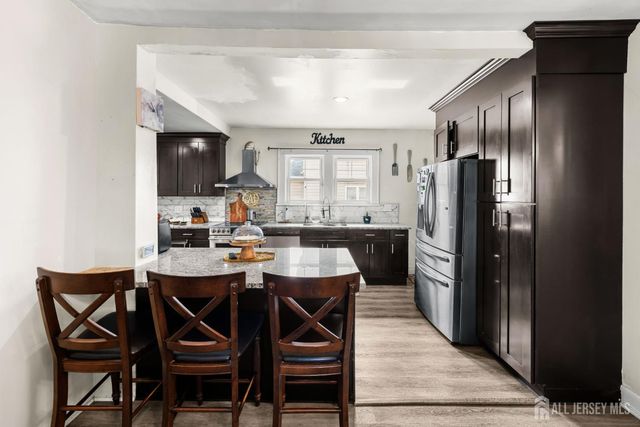 955 Hamilton Street, Rahway, NJ 07065