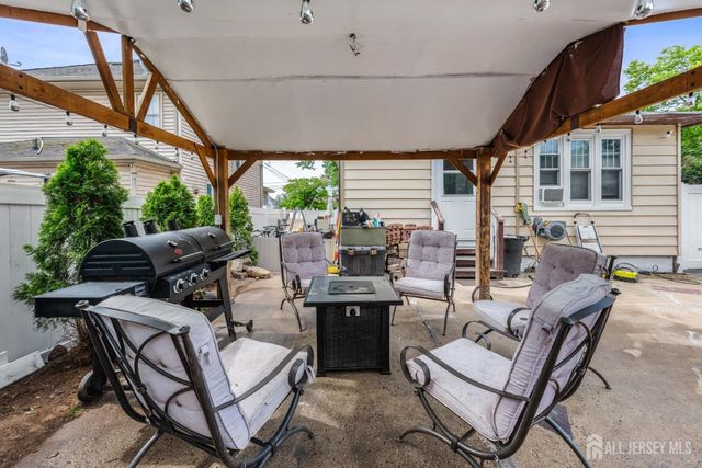 955 Hamilton Street, Rahway, NJ 07065