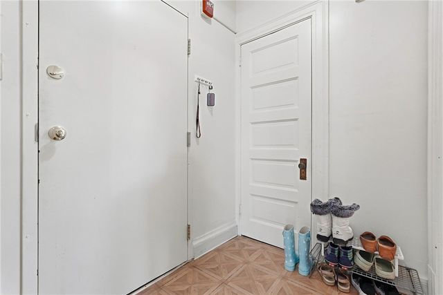 551 S Graham Street, Shadyside, PA 15232