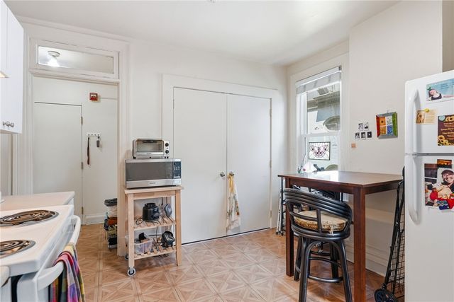 551 S Graham Street, Shadyside, PA 15232