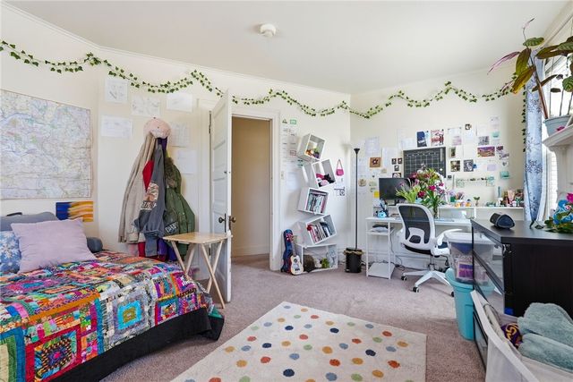 551 S Graham Street, Shadyside, PA 15232