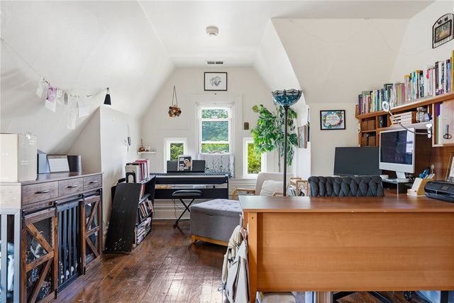 551 S Graham Street, Shadyside, PA 15232