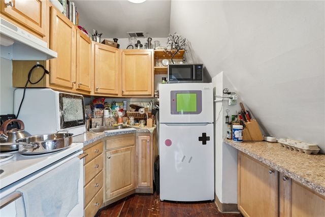 551 S Graham Street, Shadyside, PA 15232